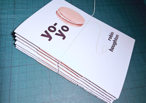 Yo-Yo, a poetry mini pamphlet by Robin Houghton